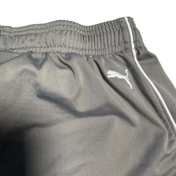 PUMA | Gray & Red Athletic Shorts | Size Small | 0037 - Picture 6 of 7